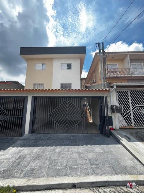 Casa para alugar em Cotia, Jardim Sabiá, com 3 quartos, com 165 m²